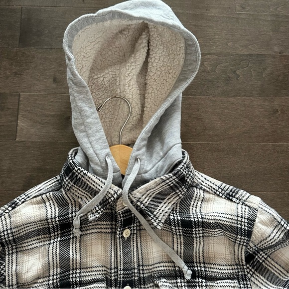 American Eagle Flannel Sherpa Hoodie Cream Black Soft Size S - Picture 5 of 12